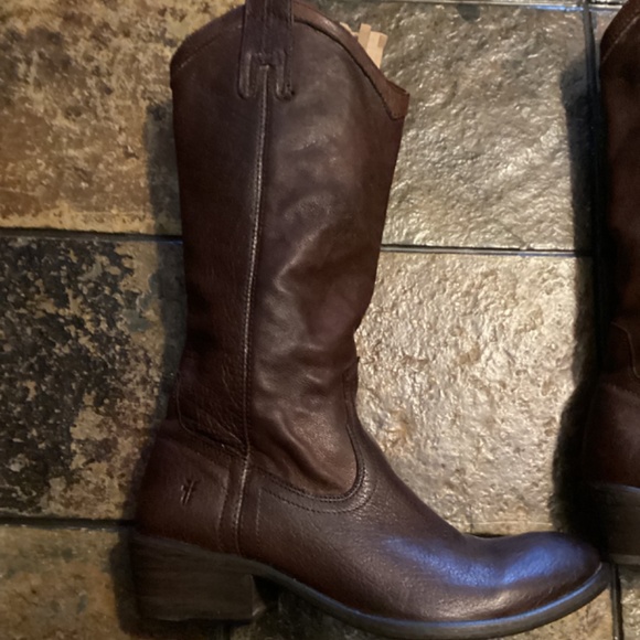 Frye Leather Mid Calf Heels Boots Western Style Size 6.5 - Picture 3 of 8